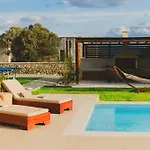 Вилла Cleopatra's Luxury Retreat South Rhodes