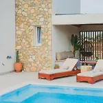 Cleopatra's Luxury Retreat South Rhodes * Lakhania