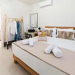 Cleopatra's Luxury Retreat South Rhodes וילה לקניה