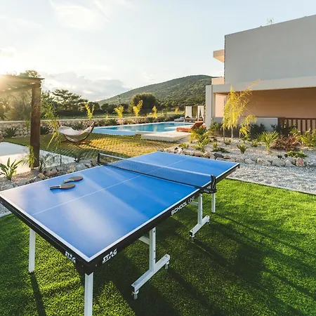 Cleopatra's Luxury Retreat South Rhodes ヴィラ *