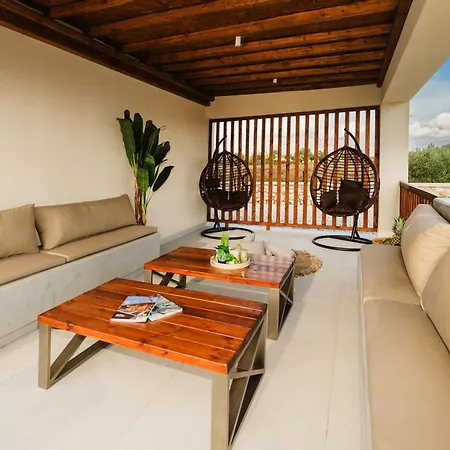 Cleopatra's Luxury Retreat South Rhodes ヴィラ