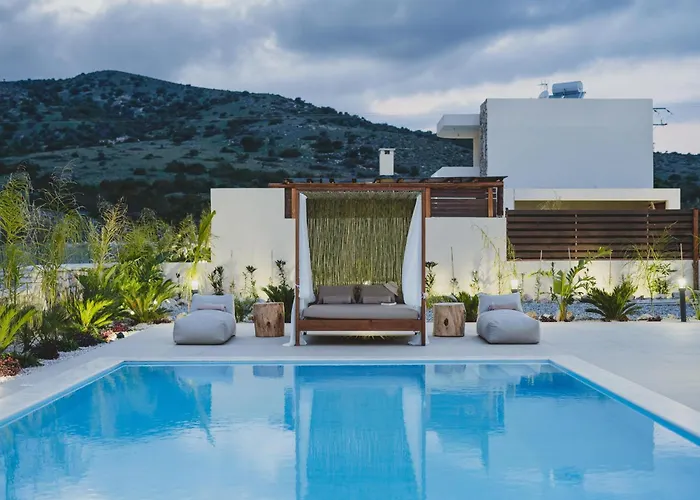 Cleopatra's Luxury Retreat South Rhodes * ラクハニア