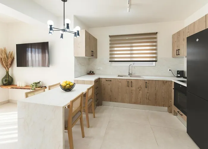 Cleopatra's Luxury Retreat South Rhodes ヴィラ