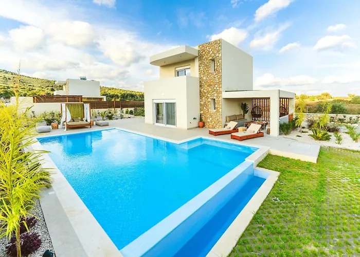 Cleopatra's Luxury Retreat South Rhodes * ラクハニア