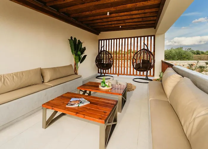 Cleopatra's Luxury Retreat South Rhodes Vila